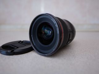 Canon 17-35mm f2.8 foto 1