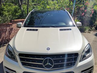 Mercedes ML Class foto 4