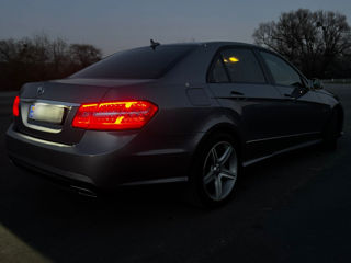 Mercedes E-Class foto 3