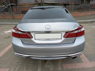 Honda Accord фото 4