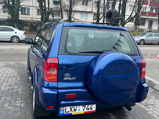 Toyota Rav 4 foto 3