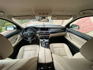 BMW 5 Series foto 5