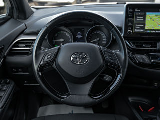 Toyota C-HR foto 11