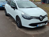 Renault Clio foto 10