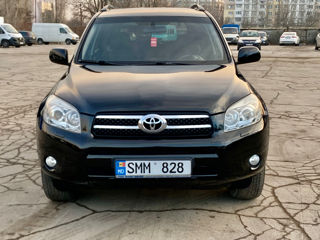 Toyota Rav 4 foto 3