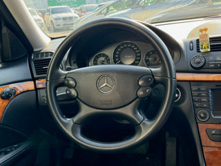 Mercedes E-Class foto 10