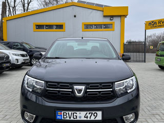 Dacia Logan foto 2