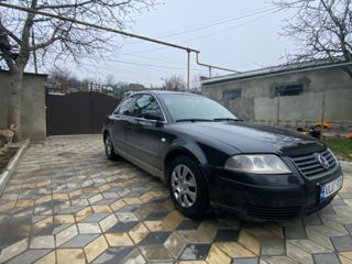 Volkswagen Passat foto 2