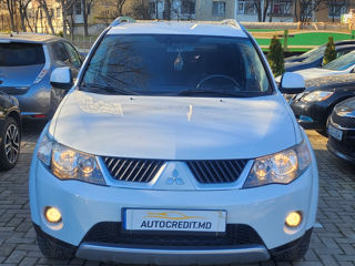 Mitsubishi Outlander foto 3