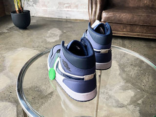 Nike Air Jordan 1 Retro High Blue/Violet Unisex foto 3