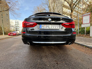 BMW 5 Series foto 5