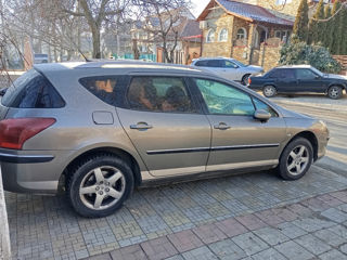 Peugeot 407