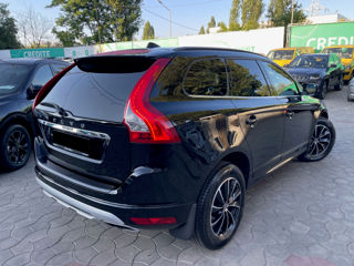 Volvo XC60 foto 4