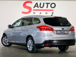 Ford Focus foto 4