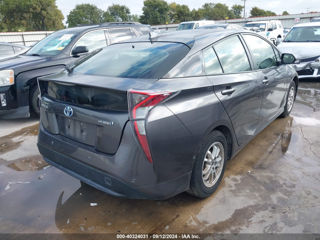 Toyota Prius foto 9