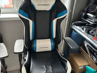 Б/у игровое кресло DxRacer