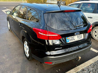 Ford Focus foto 2