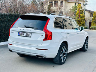 Volvo XC90 foto 4