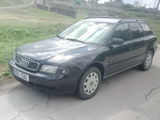 Audi A4 foto 1