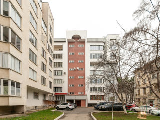 Apartament cu 4 camere, 102 m², Centru, Chișinău