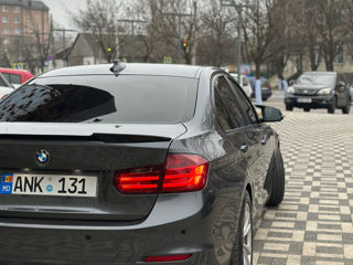 BMW 3 Series foto 8