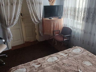 Vînd casa 6000 euro pe ar foto 3