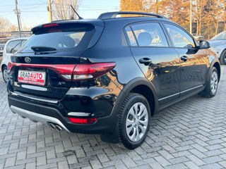 KIA Rio X-Line foto 6