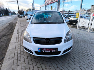 Opel Zafira foto 2