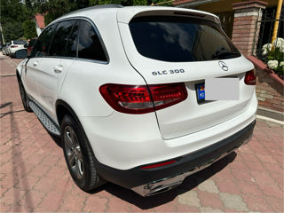 Mercedes GLC foto 4