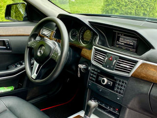 Mercedes E-Class фото 6