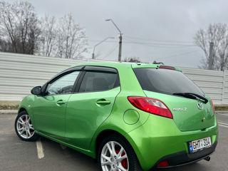 Mazda 2 foto 4