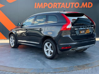 Volvo XC60 фото 7