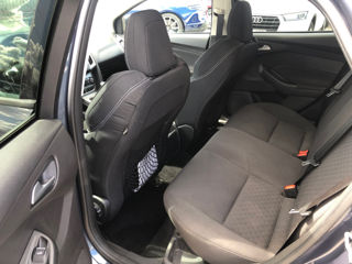 Ford Focus foto 17