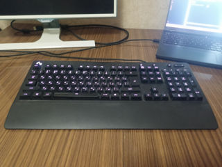 Клавиатура Logitech G213