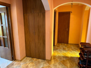 Apartament cu 3 camere, 80 m², Ciocana, Chișinău foto 1