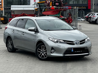 Toyota Auris foto 1