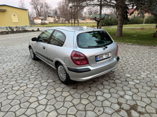 Nissan Almera foto 7