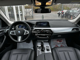 BMW 5 Series foto 15
