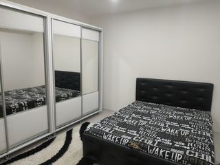 Se ofera in chirie apartament cu 2 camere, sec. Rîscani , str.Florării ! foto 3