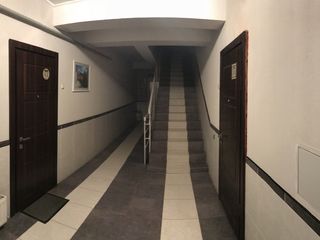 Apartament cu 4 camere, 131 m², Râșcani, Chișinău foto 7