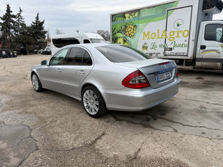 Mercedes E-Class foto 4