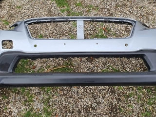 Subaru xv crosstrek 57704fl010 бампер передний bara fata bamper bumper