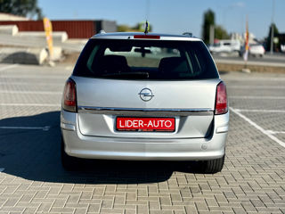 Opel Astra foto 5