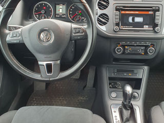 Volkswagen Tiguan foto 8