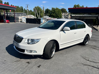 Skoda Superb foto 5