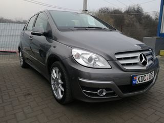 Mercedes B Class foto 6