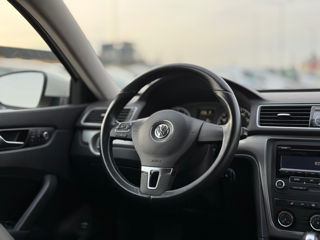 Volkswagen Passat foto 8