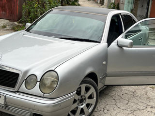 Mercedes E-Class