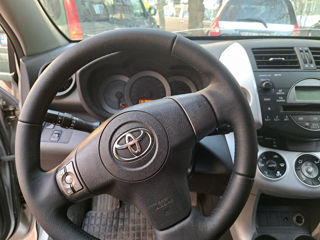 Toyota Rav 4 foto 10