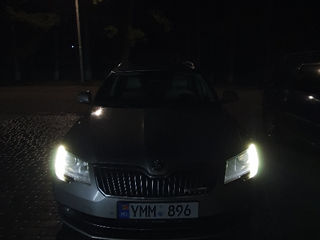 Skoda Superb foto 4